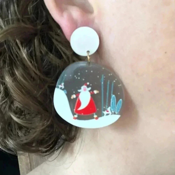 Large Lucite Santa Clause Snowscape Drop Art Earrings NWT - Picture 2 of 4